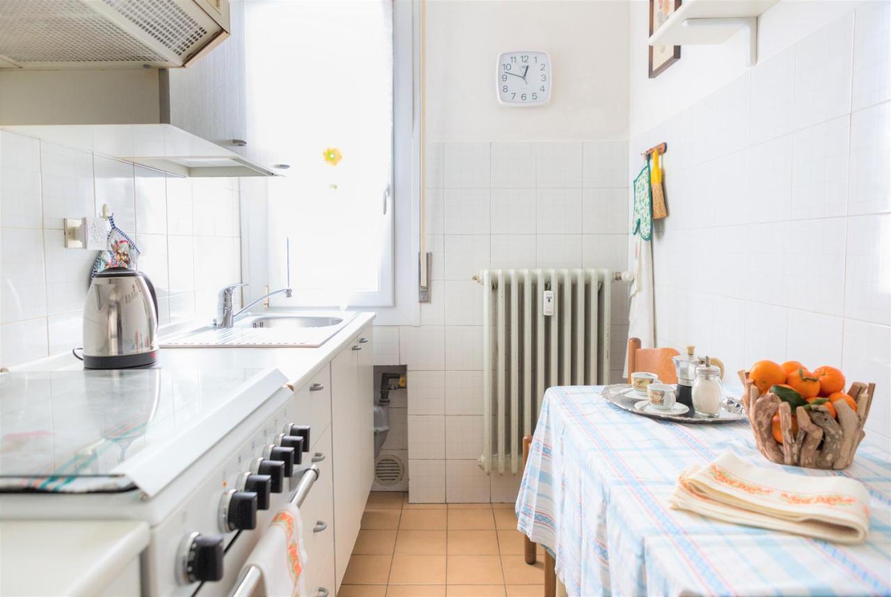 Apartament A Pochi Passi Dal Centro E Dall'Ospedale Di Parma Zewnętrze zdjęcie
