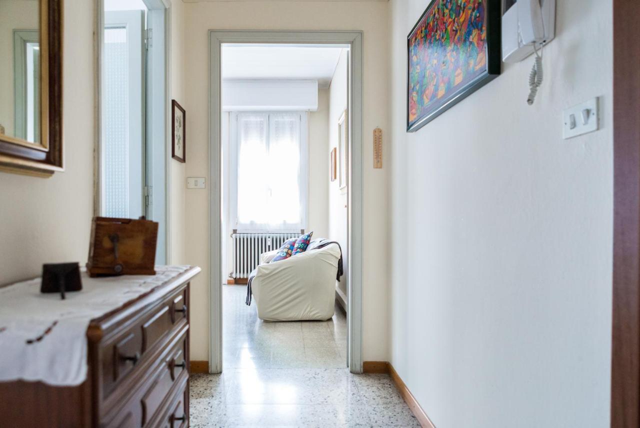 Apartament A Pochi Passi Dal Centro E Dall'Ospedale Di Parma Zewnętrze zdjęcie