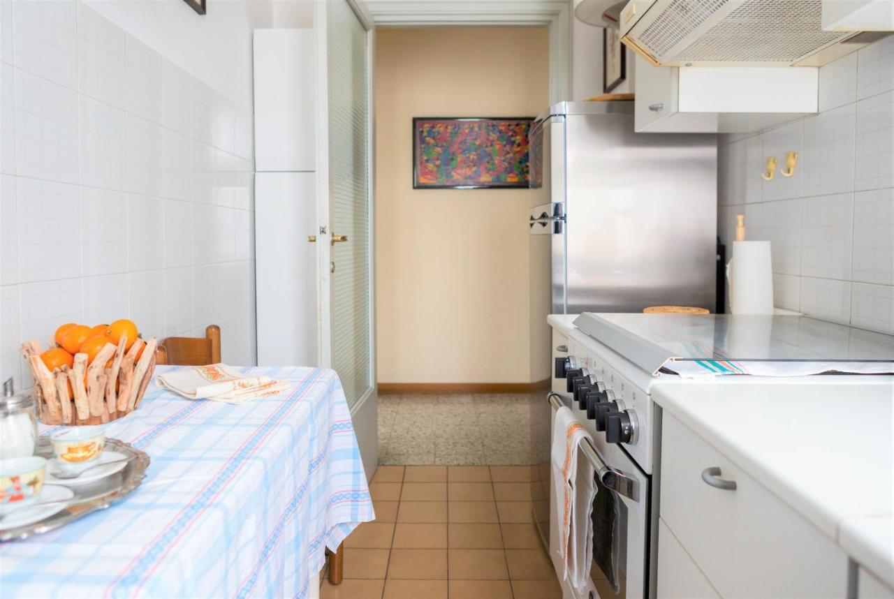 Apartament A Pochi Passi Dal Centro E Dall'Ospedale Di Parma Zewnętrze zdjęcie
