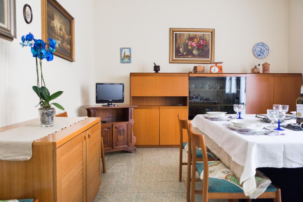 Apartament A Pochi Passi Dal Centro E Dall'Ospedale Di Parma Zewnętrze zdjęcie