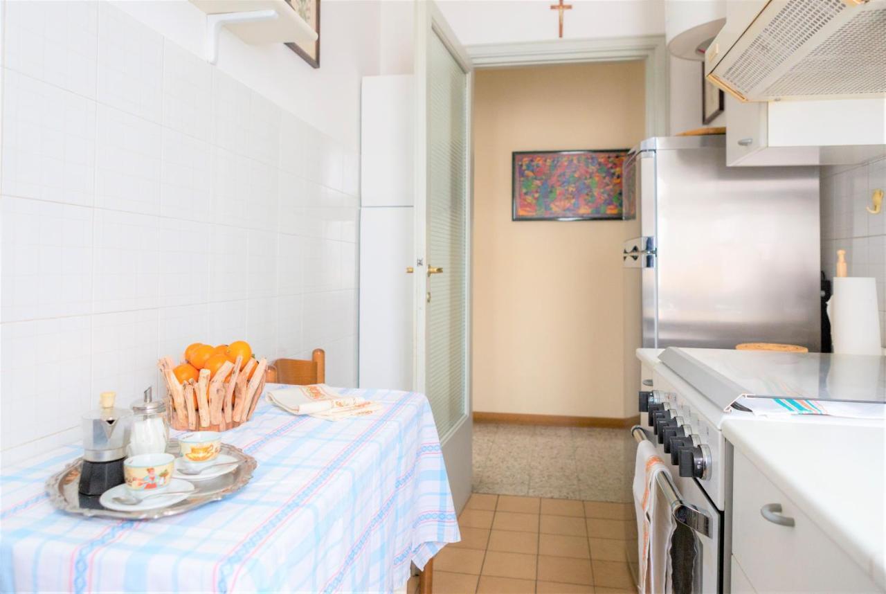 Apartament A Pochi Passi Dal Centro E Dall'Ospedale Di Parma Zewnętrze zdjęcie